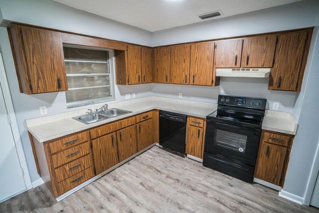 6913 MATHERS LANE, Riverview, FL 33578