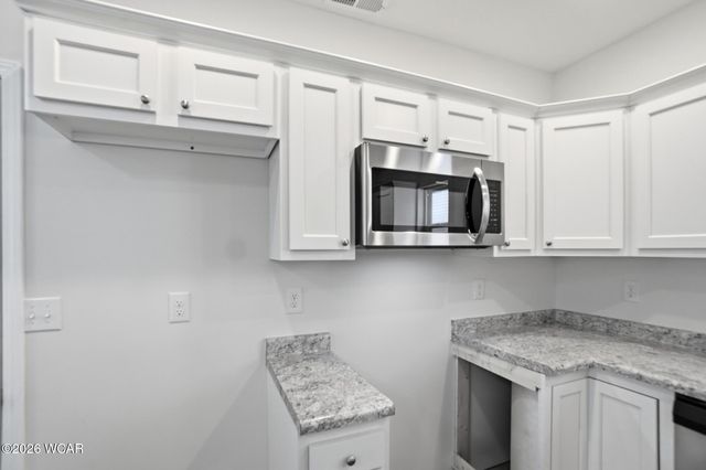 852 Faurot Avenue, Lima, OH 45801