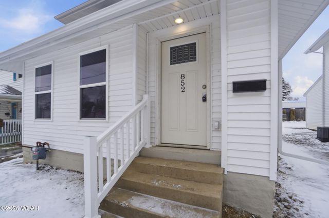 852 Faurot Avenue, Lima, OH 45801