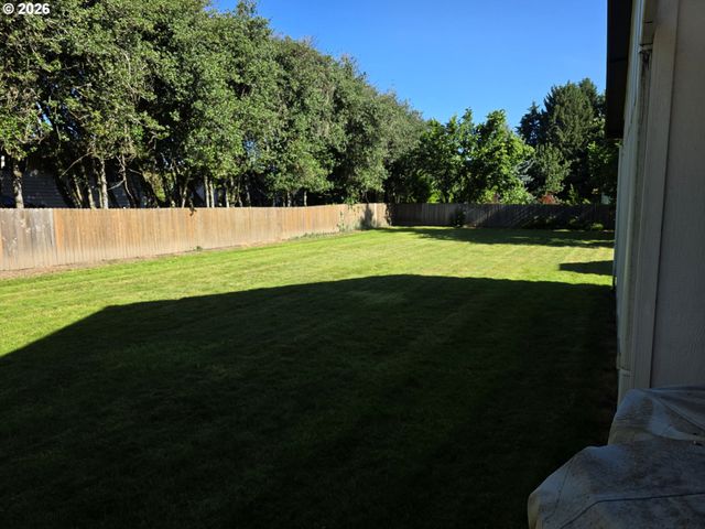 3117 Nw 121ST St, Vancouver, WA 98685
