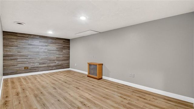 3352 McIvor Street, Eau Claire, WI 54701