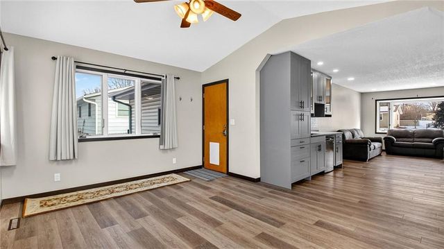 3352 McIvor Street, Eau Claire, WI 54701