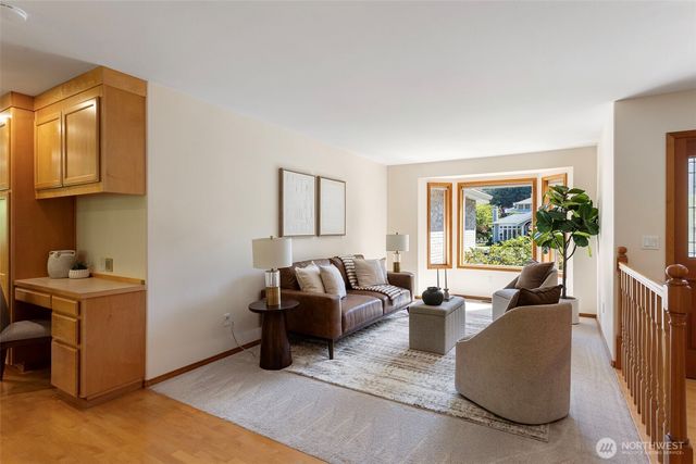 7810 175th Street SW, Edmonds, WA 98026