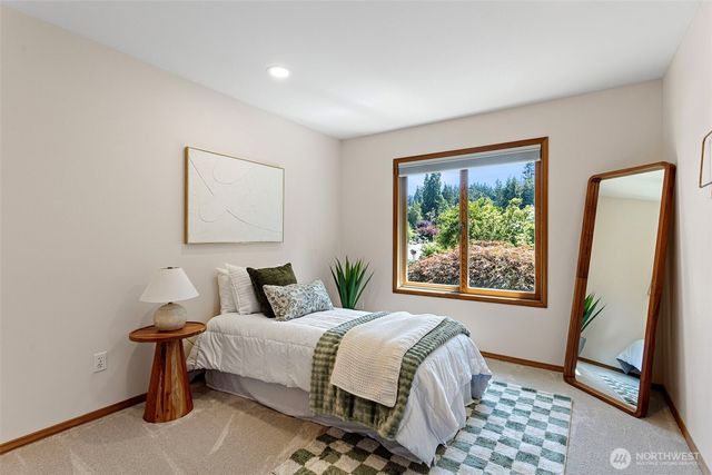 7810 175th Street SW, Edmonds, WA 98026