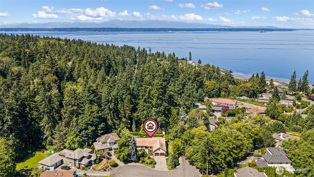 7810 175th Street SW, Edmonds, WA 98026