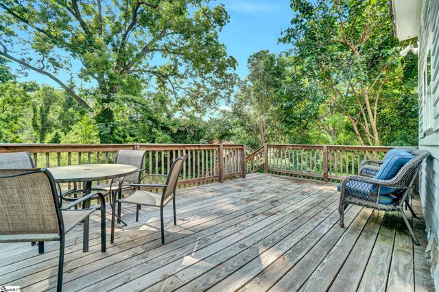 522 S Harper Street, Laurens, SC 29360