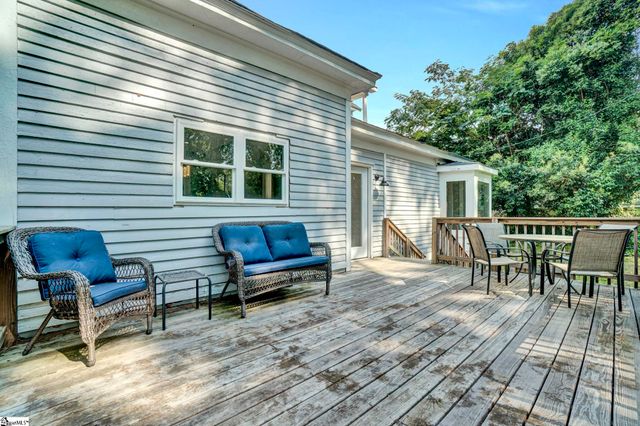 522 S Harper Street, Laurens, SC 29360