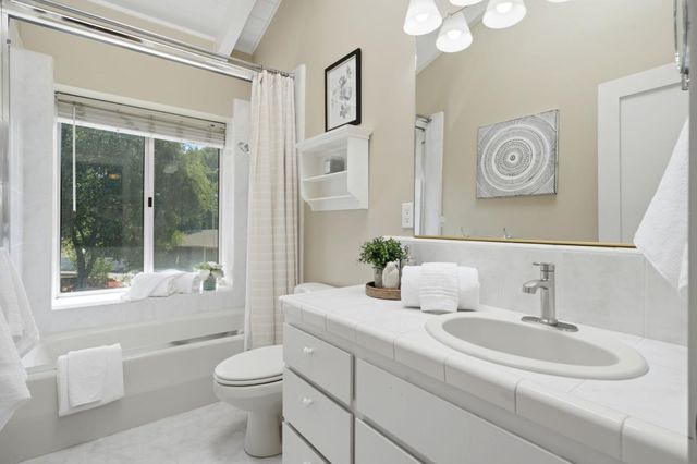 15540 Armsby Lane, Morgan Hill, CA 95037