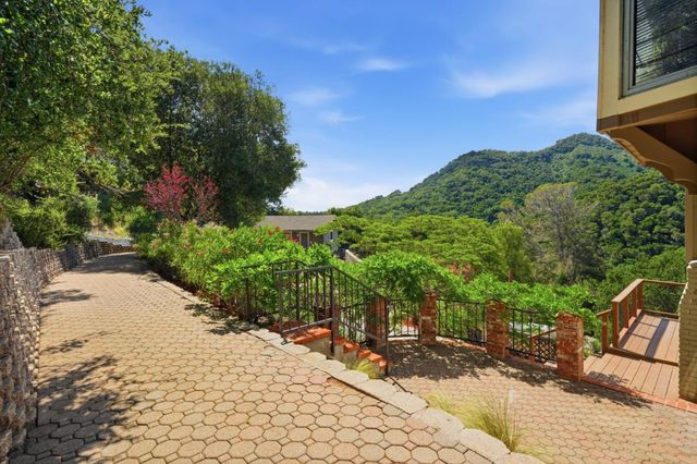 15540 Armsby Lane, Morgan Hill, CA 95037