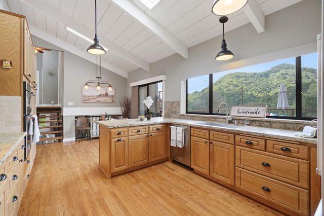15540 Armsby Lane, Morgan Hill, CA 95037
