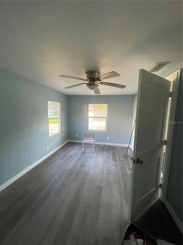 10013 OSLIN STREET, Tampa, FL 33615