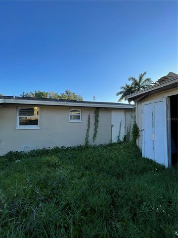 10013 OSLIN STREET, Tampa, FL 33615