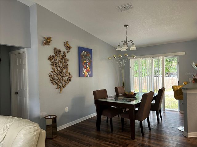 10013 OSLIN STREET, Tampa, FL 33615