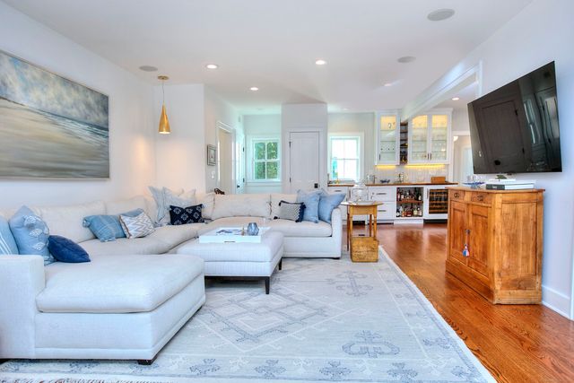 28 Clinton Avenue, Westport, CT 06880