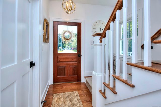 28 Clinton Avenue, Westport, CT 06880