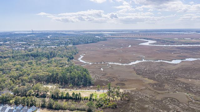 8 Yellow House Road, Charleston, SC 29492