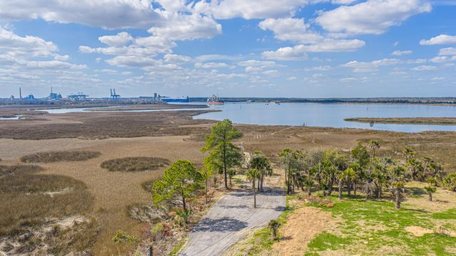 8 Yellow House Road, Charleston, SC 29492