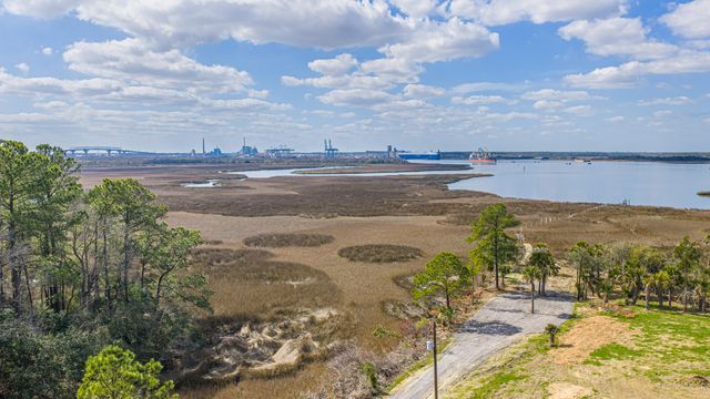 8 Yellow House Road, Charleston, SC 29492