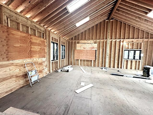 911 Glenbard Road, Glen Ellyn, IL 60137