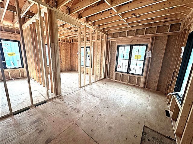 911 Glenbard Road, Glen Ellyn, IL 60137