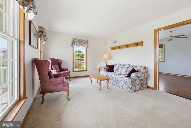 5789 CEDAR GLEN DR, Narvon, PA 17555