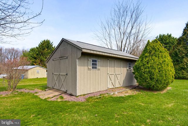 5789 CEDAR GLEN DR, Narvon, PA 17555
