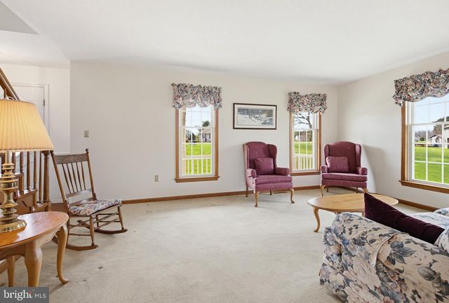 5789 CEDAR GLEN DR, Narvon, PA 17555