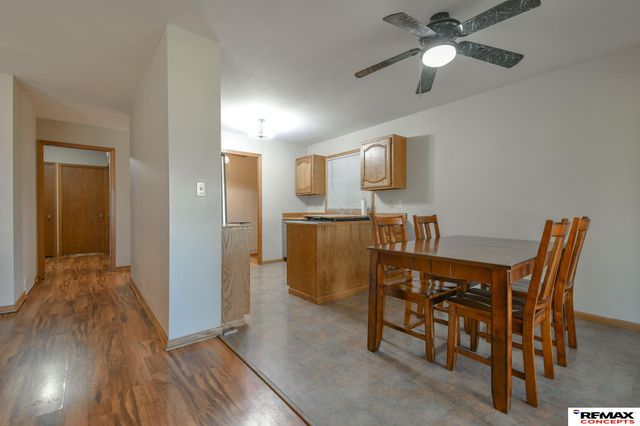 7000 S Wedgewood Drive, Lincoln, NE 68510