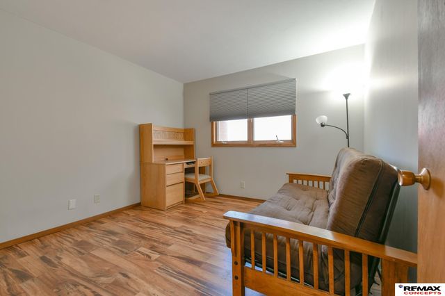 7000 S Wedgewood Drive, Lincoln, NE 68510