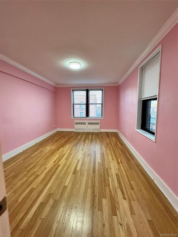150-29 72 Road 6, Flushing, NY 11367