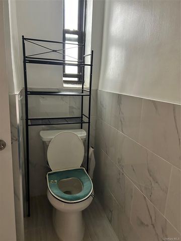 150-29 72 Road 6, Flushing, NY 11367