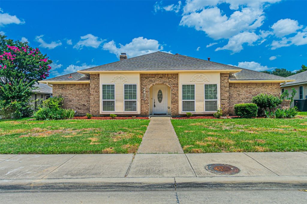 2435 old mill Road, Dallas, TX 75287