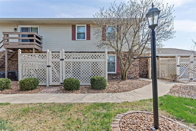 1324 Normandy Drive, Godfrey, IL 62035