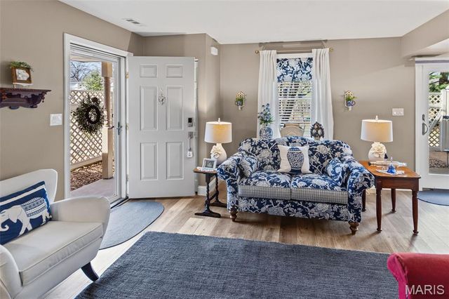 1324 Normandy Drive, Godfrey, IL 62035