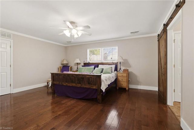 102 Farriers Lane, Jamestown, NC 27282