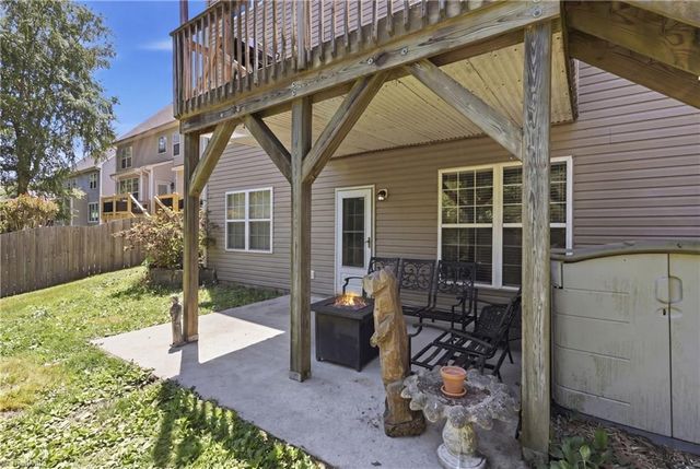 102 Farriers Lane, Jamestown, NC 27282