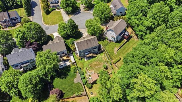 102 Farriers Lane, Jamestown, NC 27282