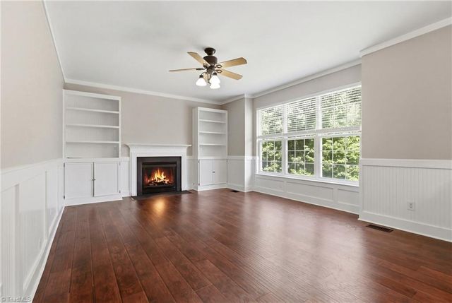 102 Farriers Lane, Jamestown, NC 27282
