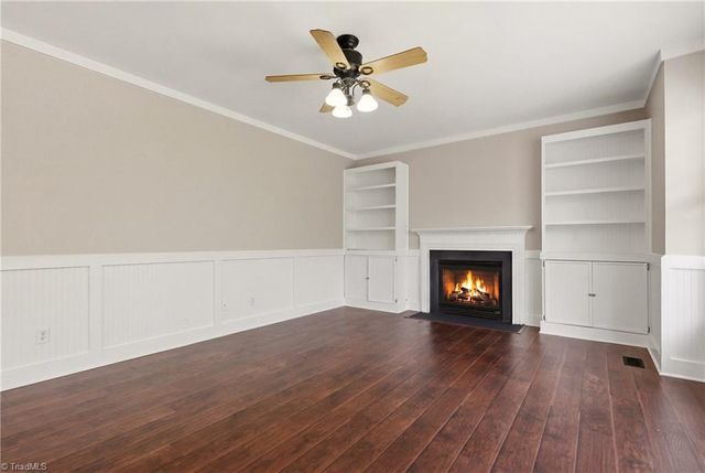 102 Farriers Lane, Jamestown, NC 27282