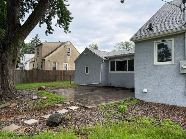 132 Richmond Street E, South Saint Paul, MN 55075
