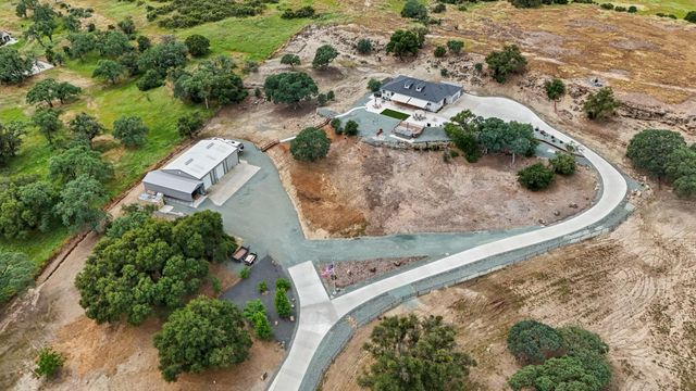 7828 Adams Ave, Valley Springs, CA 95252