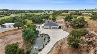 7828 Adams Ave, Valley Springs, CA 95252
