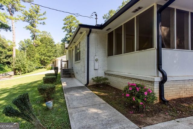 349 Mossy Creek Drive SE, Marietta, GA 30067
