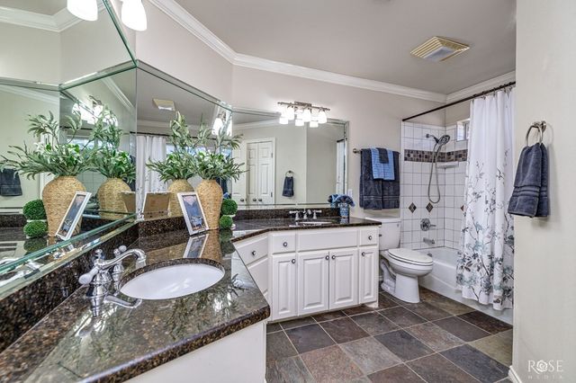 1403 S Crossings Court, San Angelo, TX 76904