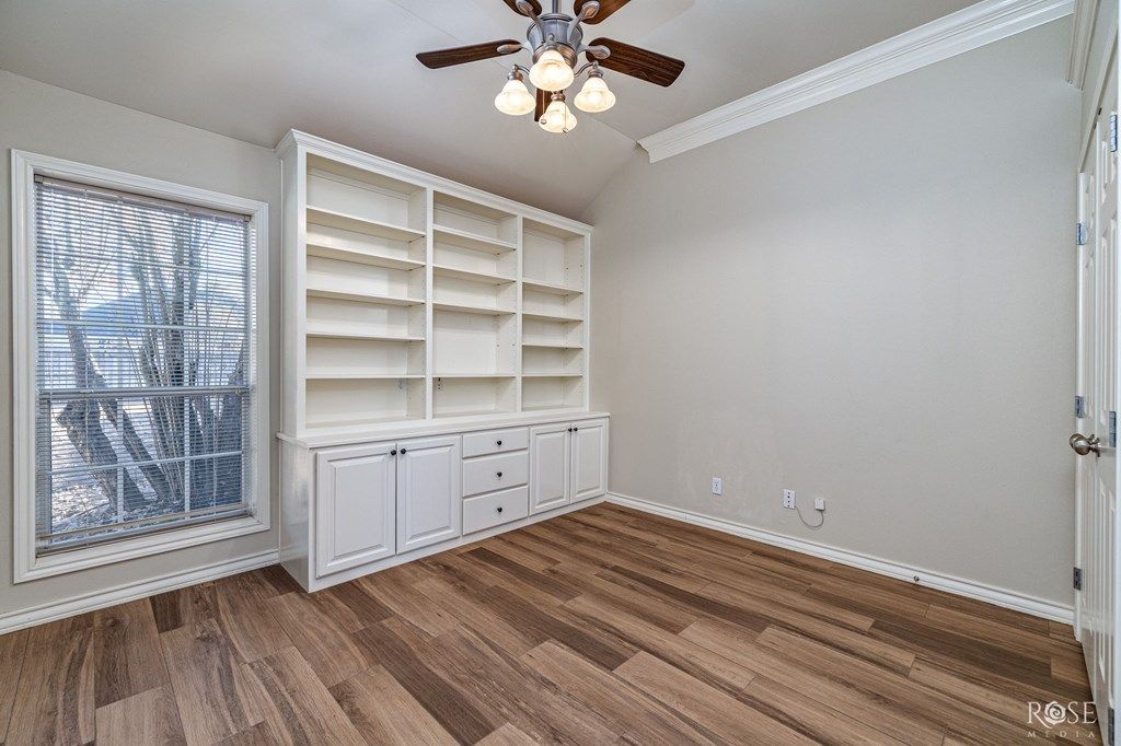 Image 25 of property listing at 1403 S Crossings Court, San Angelo, TX 76904