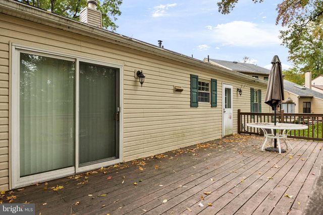 15 EMBASSY DR, Cherry Hill, NJ 08002