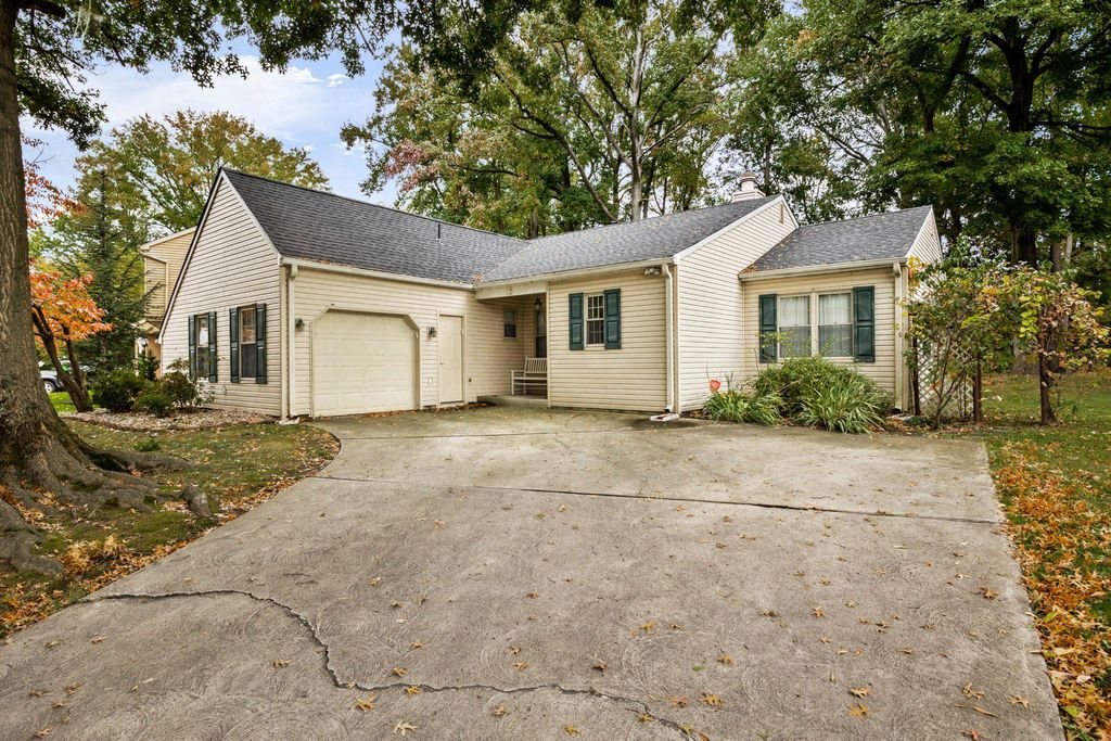 15 EMBASSY DR, Cherry Hill, NJ 08002