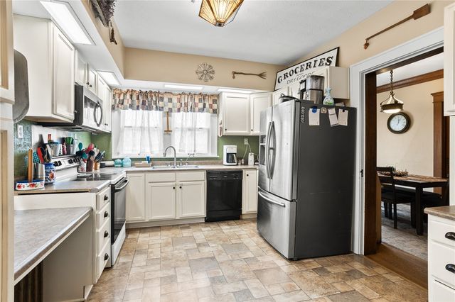 100 Hill, Pleasant Hill, OH 45359