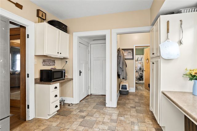 100 Hill, Pleasant Hill, OH 45359