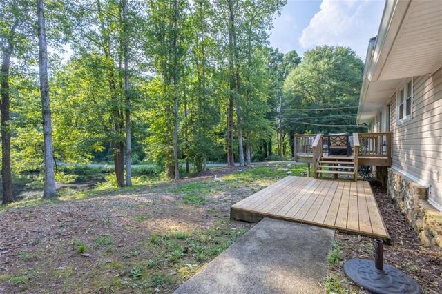 45 Lee Drive, Carrollton, GA 30116